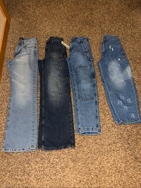 Bundle of women’s size XXS jeans - will sell bundled or separately
